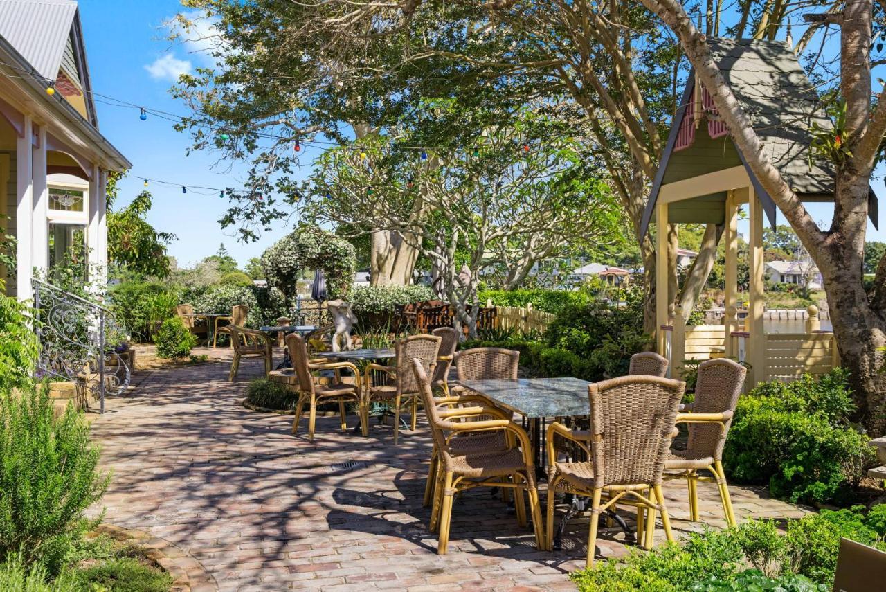 The Old Bank Gladstone Licensed Restaurant & Boutique Accommodation Hat Head Buitenkant foto
