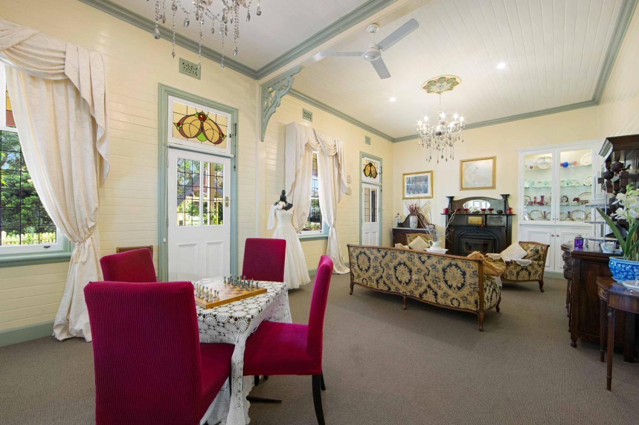 The Old Bank Gladstone Licensed Restaurant & Boutique Accommodation Hat Head Buitenkant foto