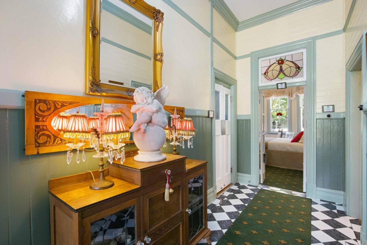 The Old Bank Gladstone Licensed Restaurant & Boutique Accommodation Hat Head Buitenkant foto