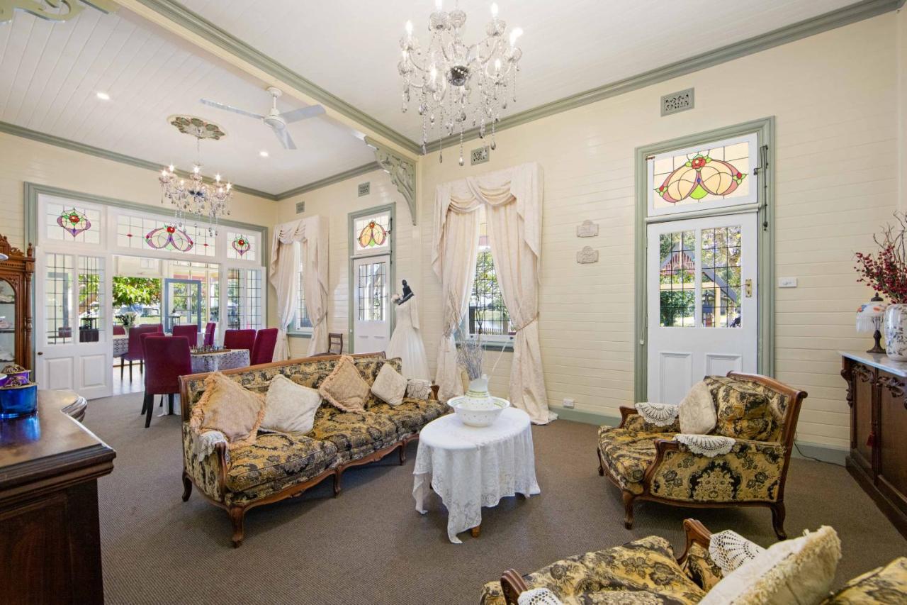 The Old Bank Gladstone Licensed Restaurant & Boutique Accommodation Hat Head Buitenkant foto
