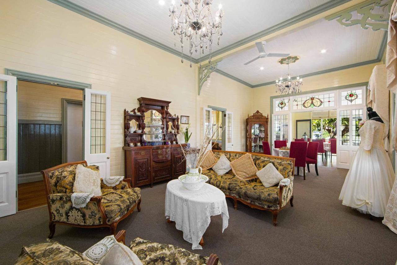 The Old Bank Gladstone Licensed Restaurant & Boutique Accommodation Hat Head Buitenkant foto